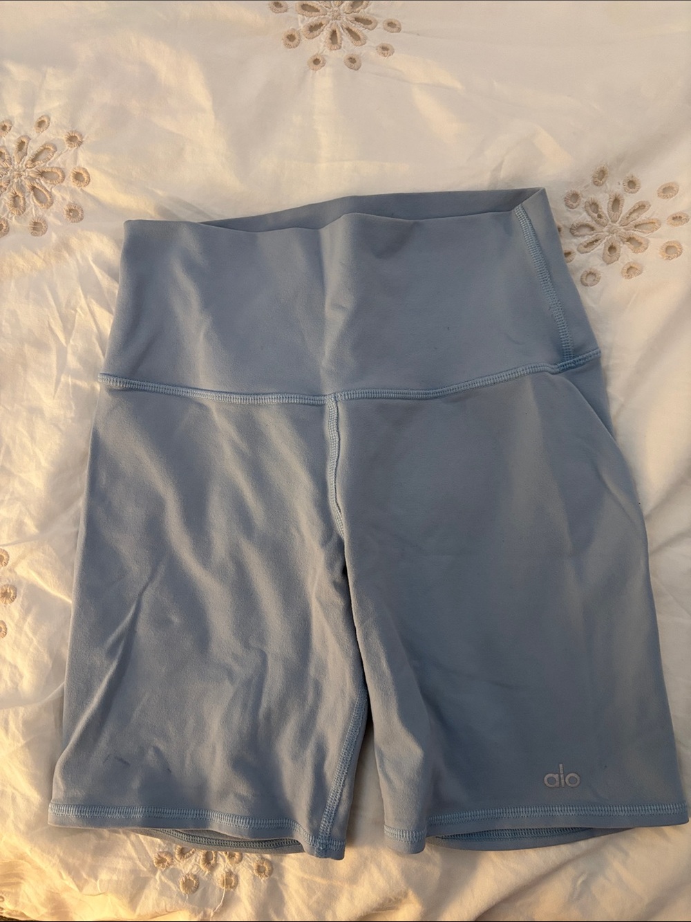 ALO Yoga High-Rise Bike Shorts in Dusty Blue